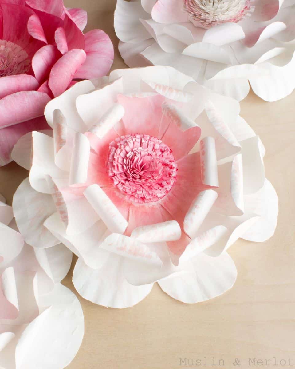 11 Gorgeous Ways To Make Paper Flowers